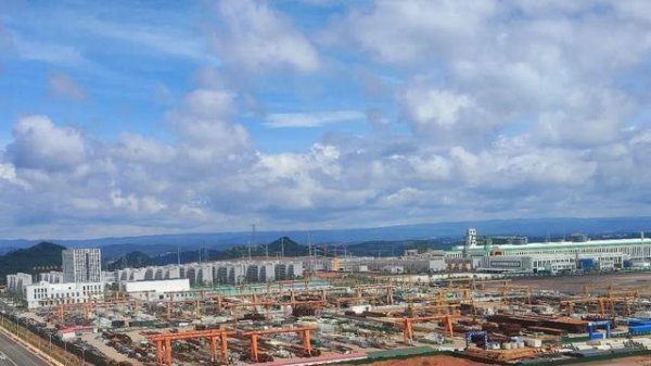 欧洲杯体育液态氧化铝每秒30升灌进去-开云(中国)Kaiyun·体育官方网站 登录入口